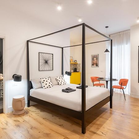 The Idyll Boutique Apartment - Suite In Napoli'S Spanish Quarters Exterior foto